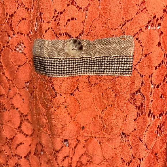 Beautiful peach lace top - Picture 5 of 6